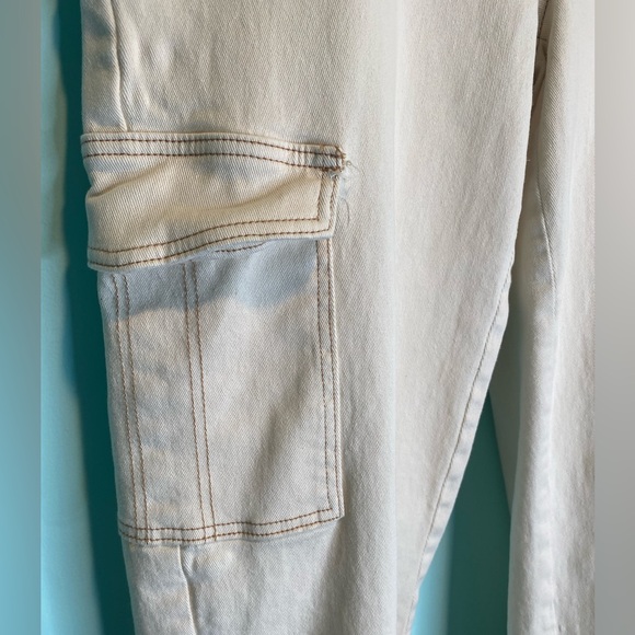 Madden NYC Cargo Pants Women XL Off White Elastic Waist High Rise - Picture 4 of 9